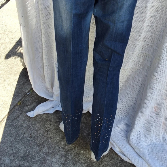 Plus Size Private Label Jeweled Jeans 16 - Picture 7 of 11